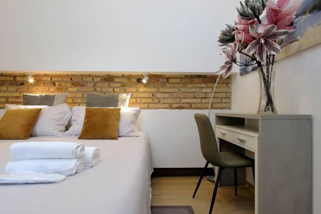 Aventino Contemporary Apartment Rzym Zewnętrze zdjęcie